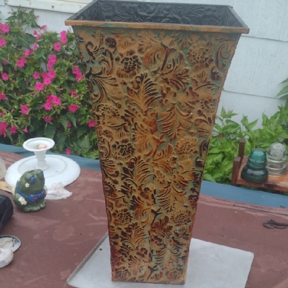 Decorative Brown and Green Floral Vase - Picture 1 of 3